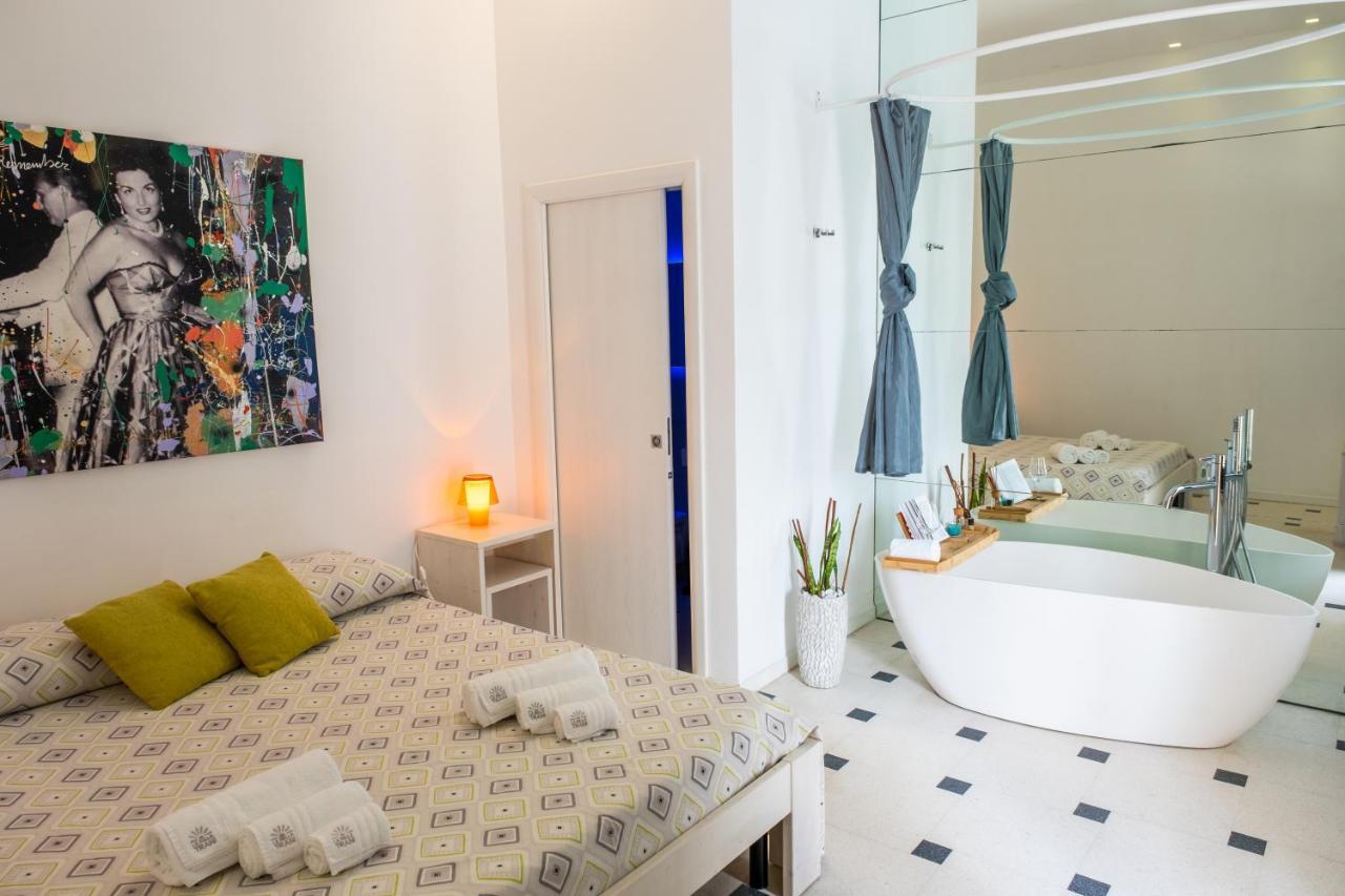 La Bella Trani - Suites And B&B Exterior photo