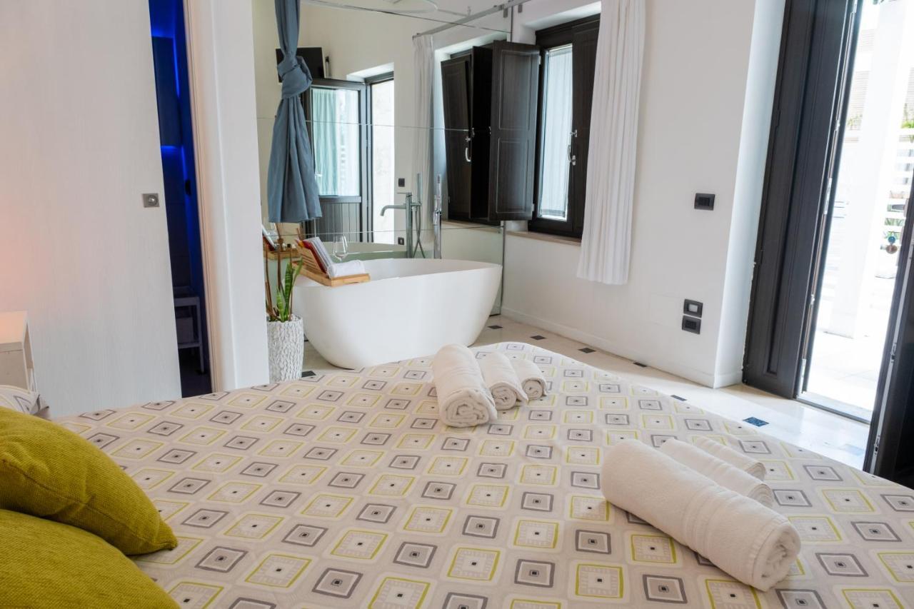 La Bella Trani - Suites And B&B Exterior photo