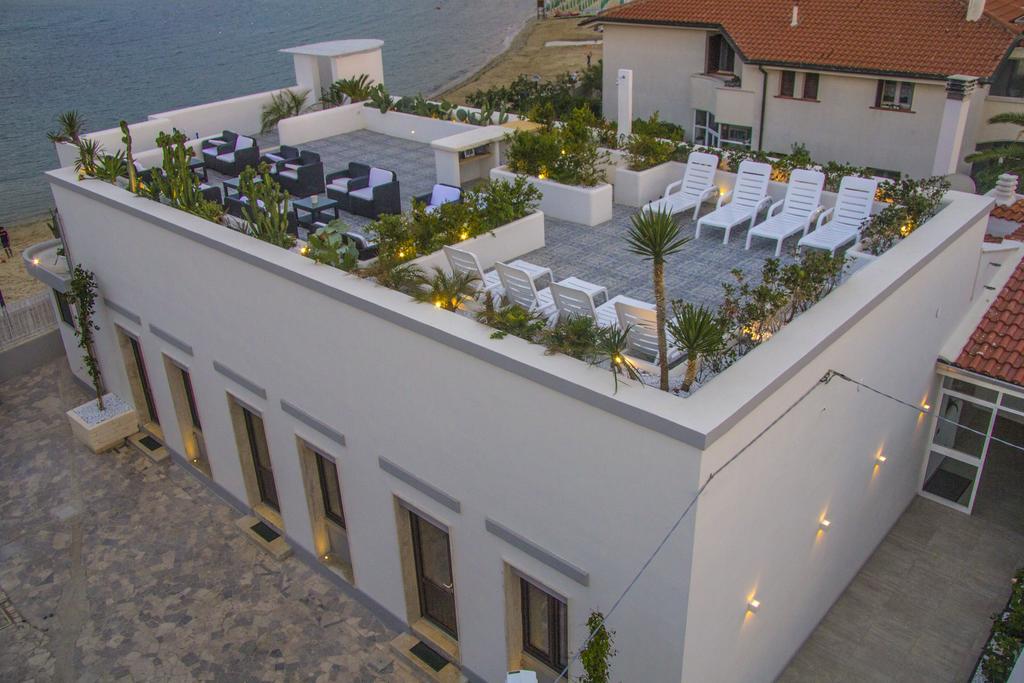 La Bella Trani - Suites And B&B Exterior photo