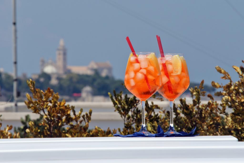 La Bella Trani - Suites And B&B Exterior photo