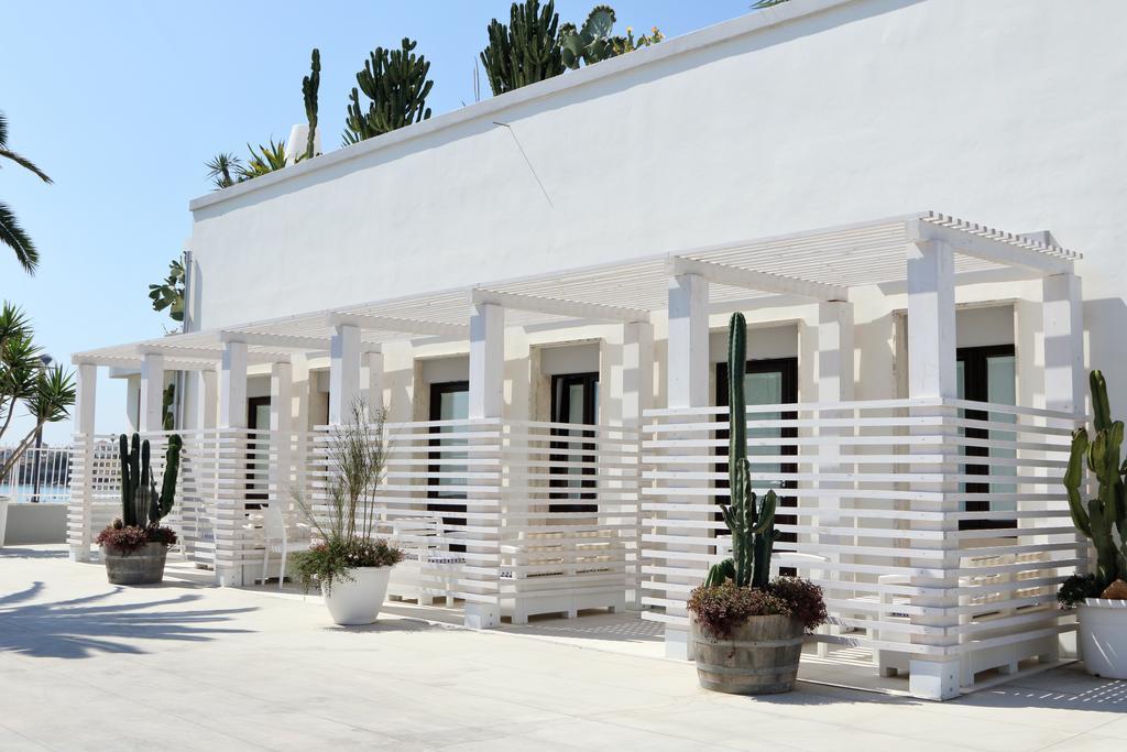 La Bella Trani - Suites And B&B Exterior photo